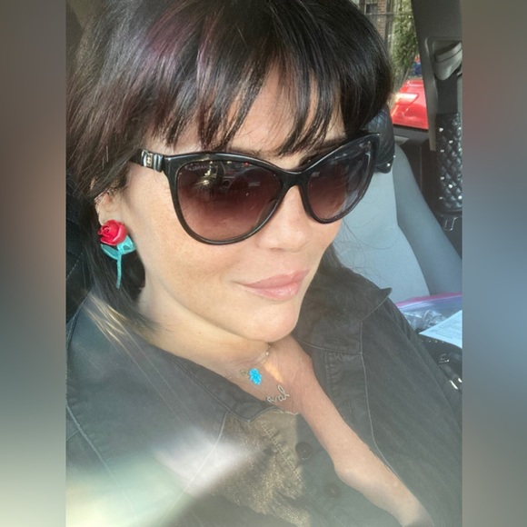 chic_tam21 is LIVE!🌹Live Notification Listing Only💗Join PFFs 🐅 Heart this post 🌹 - Picture 16 of 17